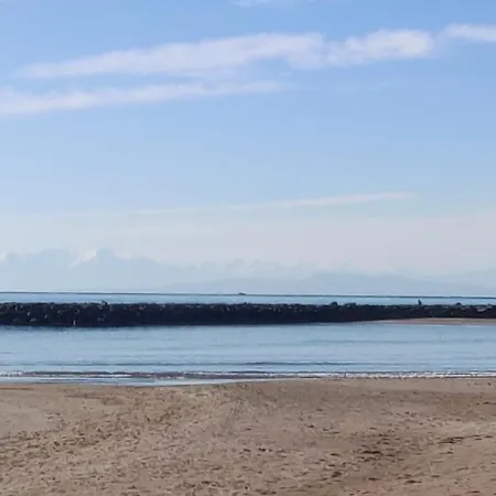 Apartment Vias-plage - Large T1 100m From The