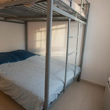 Apartment Vias-plage - Large T1 100m From The Vias