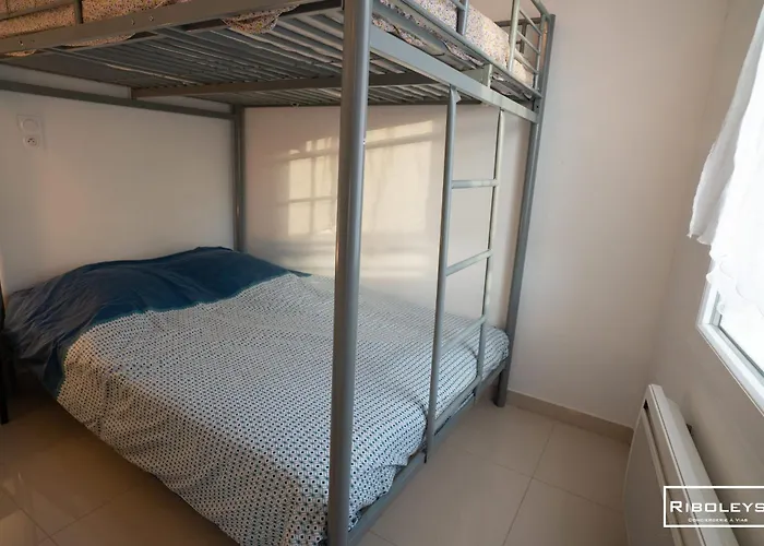 Appartement Riboleys - Grand T1 A 100m De La Vias